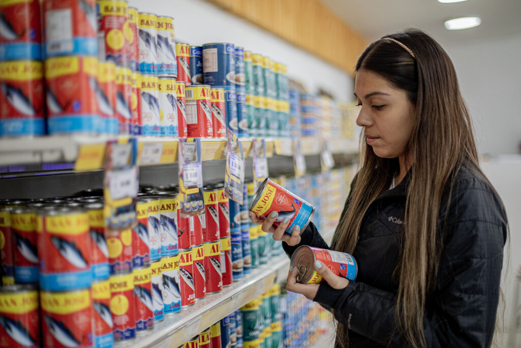 cliente-en-un-supermercado