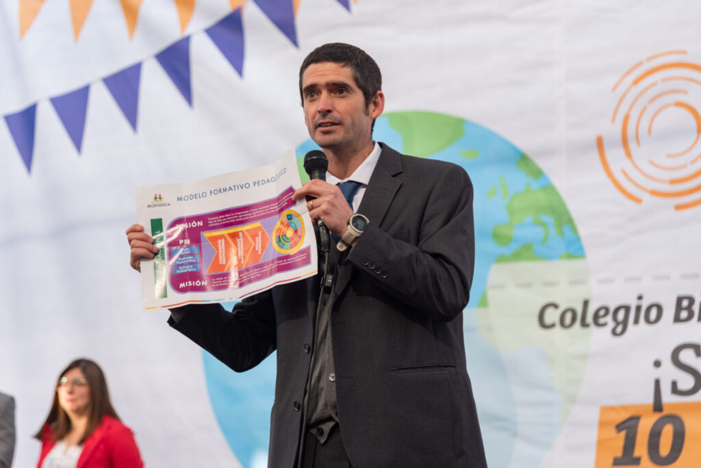 colegio-cardenal-carlos-oviedo-de-la-fundacion-belen-educa